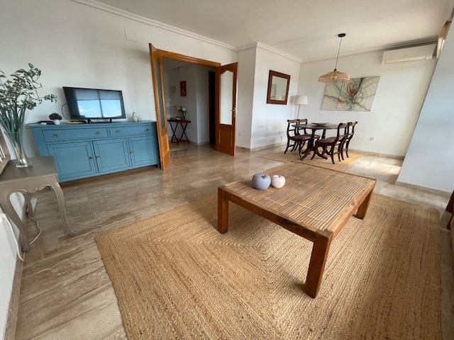 2 Zimmer Strandapartment zu vermieten in El Campello mit Pool Garage - 1.800 € (Ref: 7413385)