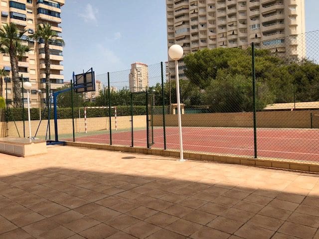 2 Zimmer Strandapartment zu vermieten in El Campello mit Pool Garage - 1.800 € (Ref: 7413385)