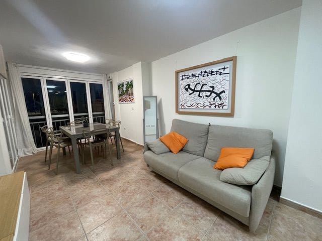 Piso de 2 habitaciones en Alicante / Alacant ciudad en alquiler con piscina garaje - 1.300 € (Ref: 7494347)