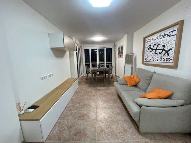Piso de 2 habitaciones en Playa de San Juan, Alicante / Alacant ciudad en alquiler con piscina garaje - 1.300 € (Ref: 7494347)