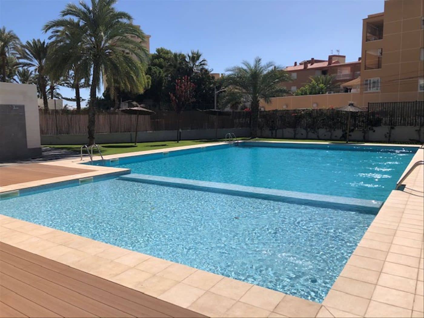 2 Zimmer Strandapartment zu vermieten in El Campello mit Pool Garage - 1.300 € (Ref: 7503326)