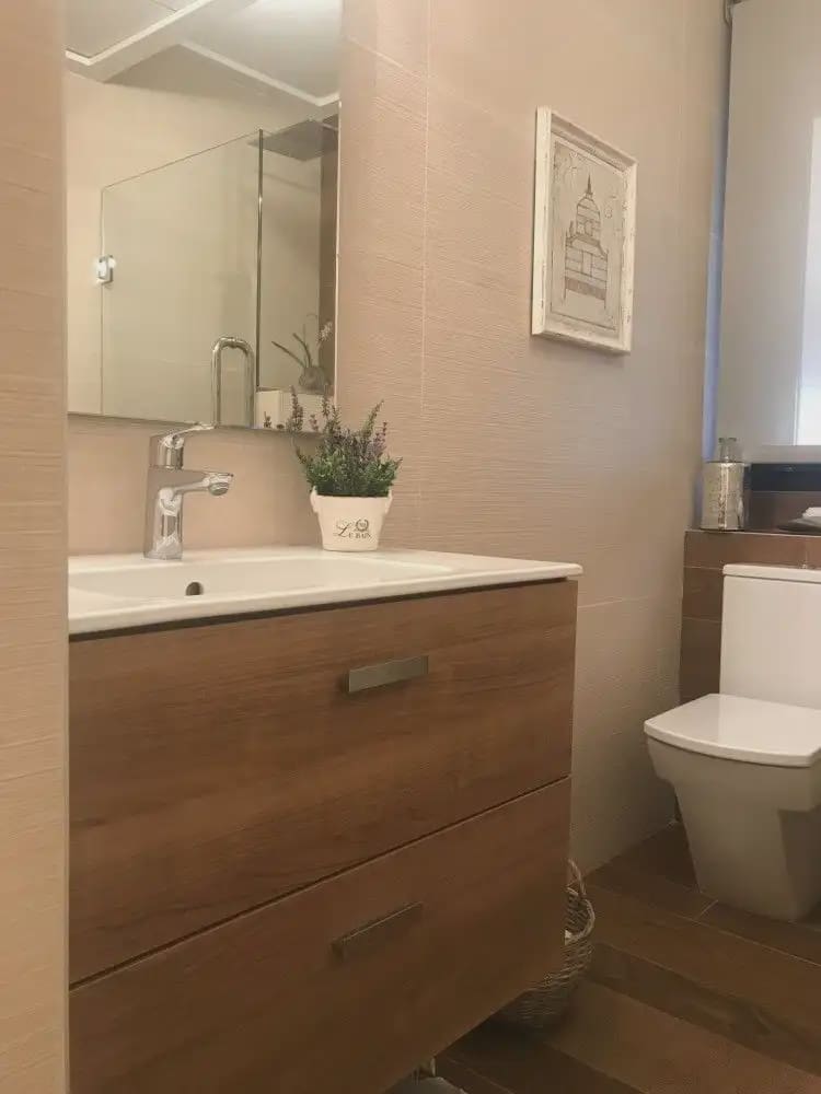 Piso de 2 habitaciones en Alicante / Alacant ciudad en alquiler con piscina garaje - 1.175 € (Ref: 7503332)