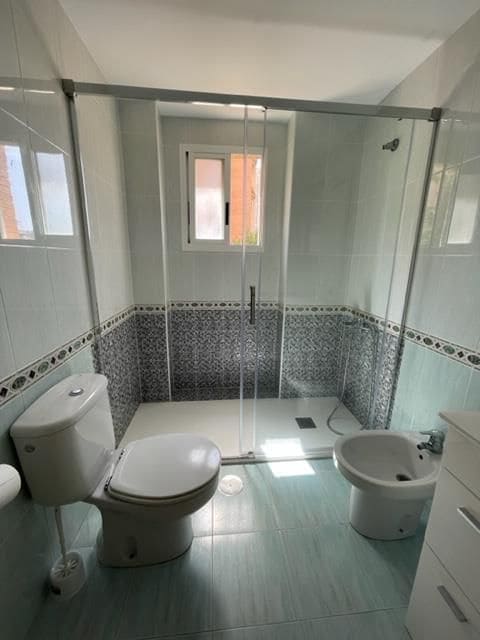 3 makuuhuone Asunto vuokrattavana paikassa Alicante kaupunki mukana uima-altaan 
autotalli - 1 800 € (Ref: 7537344)