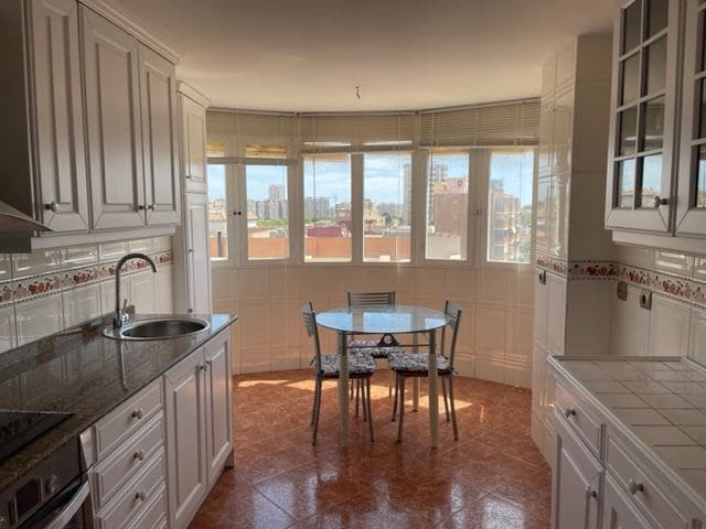 3 chambre Appartement à vendre à Alicante ville avec piscine garage - 520 000 € (Ref: 7563123)