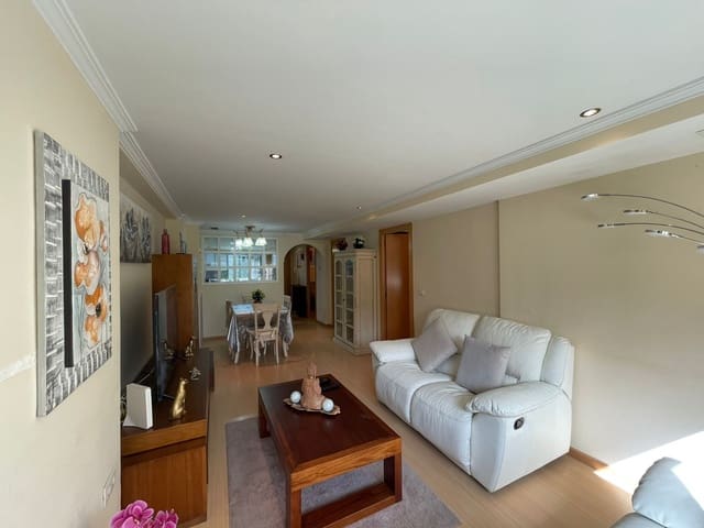 2 soveværelse Lejlighed til leje i Cabo de las Huertas, Alicante by med swimmingpool garage - € 950 (Ref: 7596612)