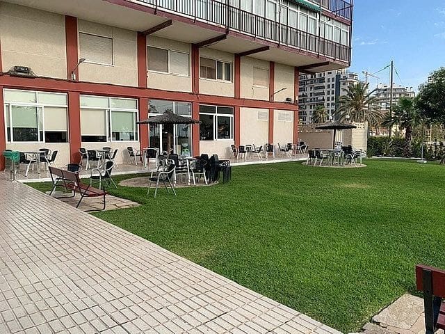 1 bedroom Flat for rent in Alicante / Alacant city with pool - € 850 (Ref: 7596613)