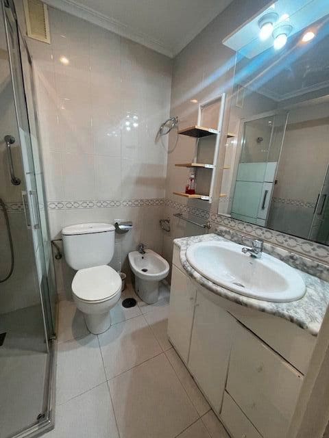 1 bedroom Flat for rent in Alicante / Alacant city with pool - € 850 (Ref: 7596613)