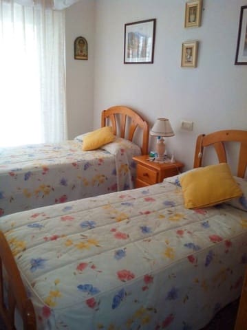 3 slaapkamer Appartement te huur in Playa de San Juan, Alicante stad met zwembad garage - € 1.800 (Ref: 7682746)