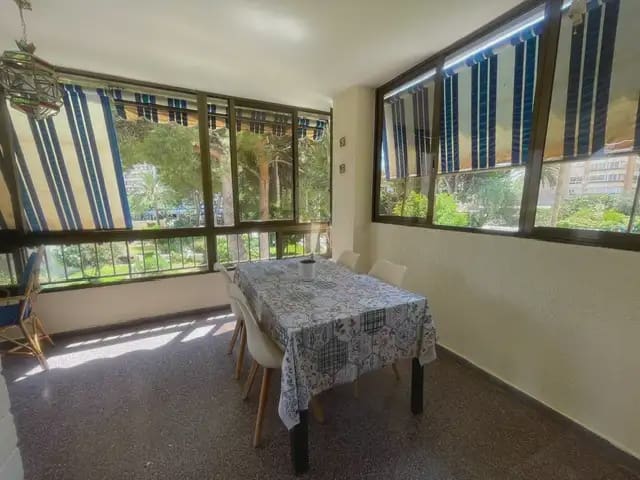 3 camera da letto Appartamento da affittare in Alicante citta con piscina garage - 1.350 € (Rif: 7682746)
