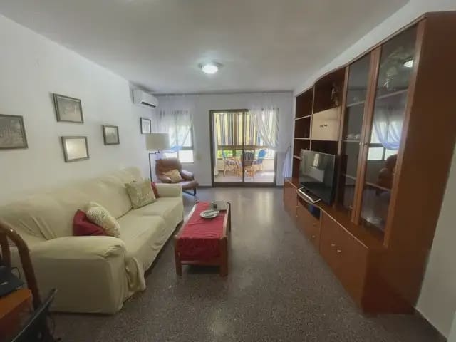 3 camera da letto Appartamento da affittare in Alicante citta con piscina garage - 1.350 € (Rif: 7682746)