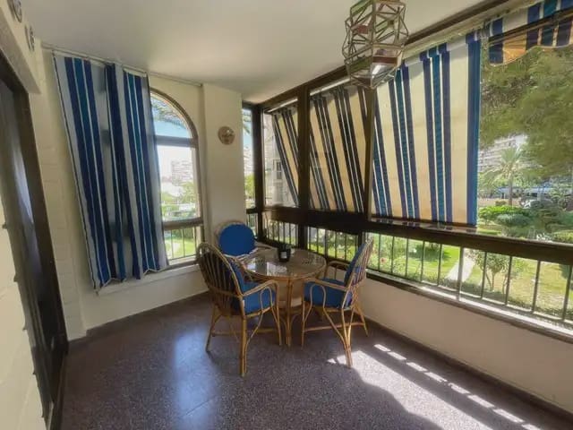 3 camera da letto Appartamento da affittare in Alicante citta con piscina garage - 1.350 € (Rif: 7682746)