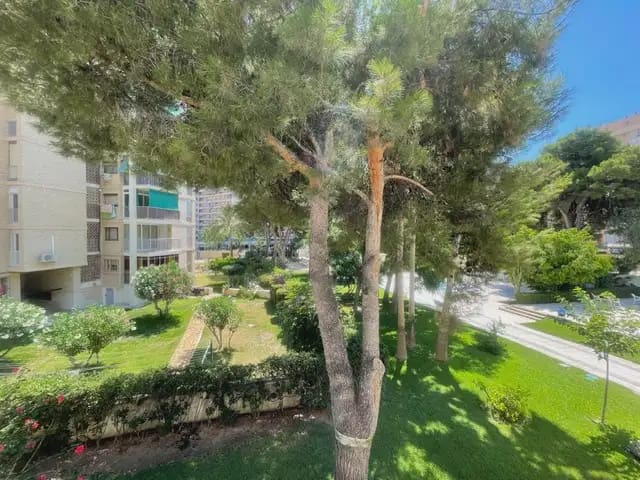 3 camera da letto Appartamento da affittare in Alicante citta con piscina garage - 1.350 € (Rif: 7682746)