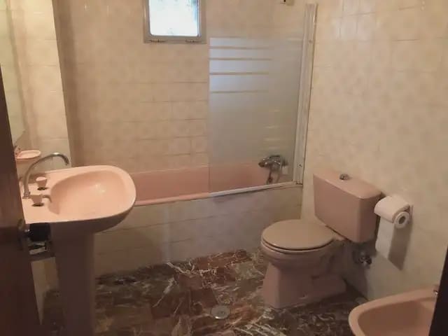4 sovrum Lägenhet att hyra i Alicante stad med pool garage - 1 450 € (Ref: 7682747)