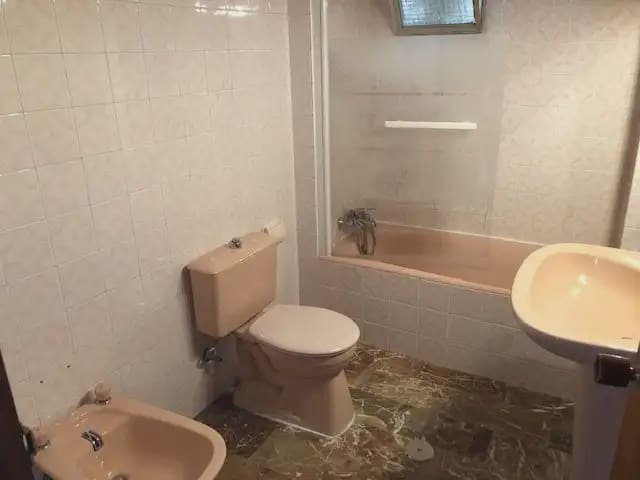 4 sovrum Lägenhet att hyra i Alicante stad med pool garage - 1 450 € (Ref: 7682747)