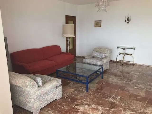 4 sovrum Lägenhet att hyra i Goteta, Alicante stad med pool garage - 1 450 € (Ref: 7682747)