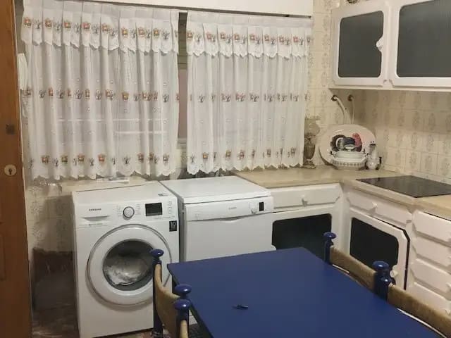4 sovrum Lägenhet att hyra i Goteta, Alicante stad med pool garage - 1 450 € (Ref: 7682747)