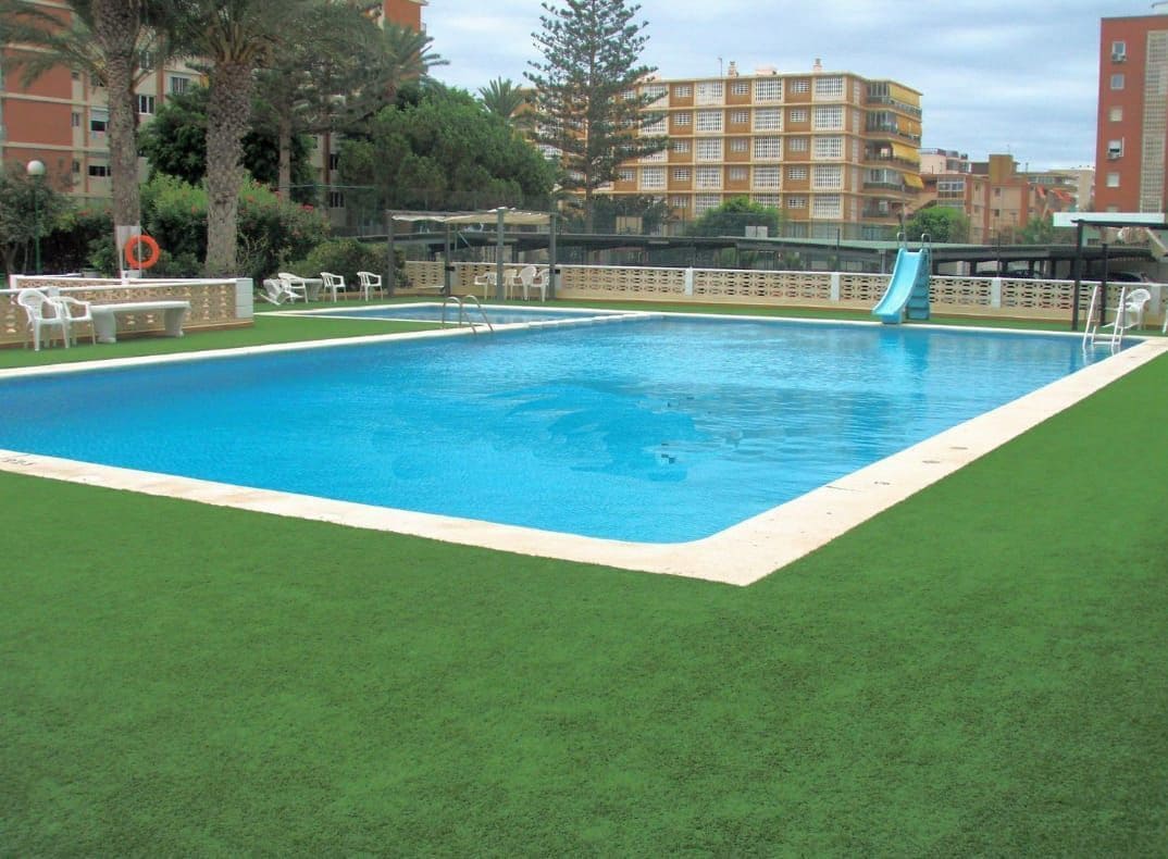 3 quarto Apartamento para arrendar em Alicante cidade com piscina garagem - 1 350 € (Ref: 7709528)