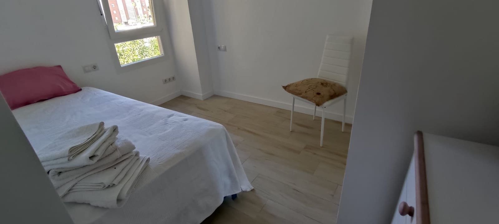 3 quarto Apartamento para arrendar em Alicante cidade com piscina garagem - 1 350 € (Ref: 7709528)