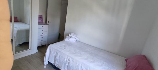 3 quarto Apartamento para arrendar em Playa de San Juan, Alicante cidade com piscina garagem - 1 350 € (Ref: 7709528)