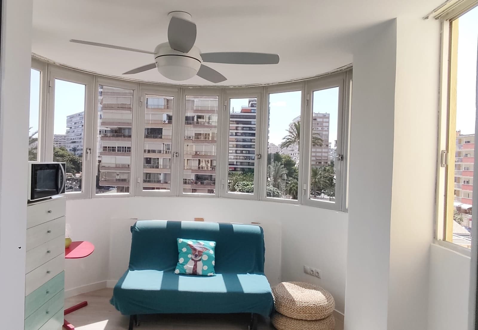 3 quarto Apartamento para arrendar em Alicante cidade com piscina garagem - 1 350 € (Ref: 7709528)
