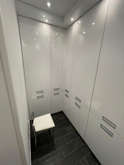 2 slaapkamer Flat te huur in Alicante stad met zwembad garage - € 1.200 (Ref: 7738974)