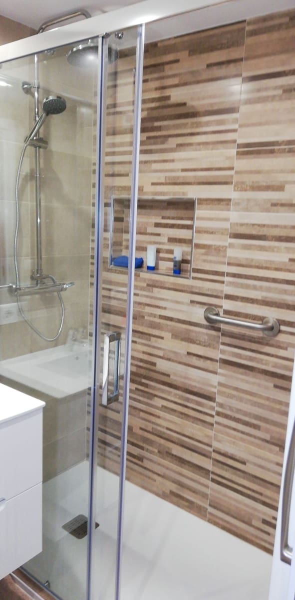 2 quarto Apartamento de Praia para arrendar em Alicante cidade com piscina garagem - 1 200 € (Ref: 7754827)