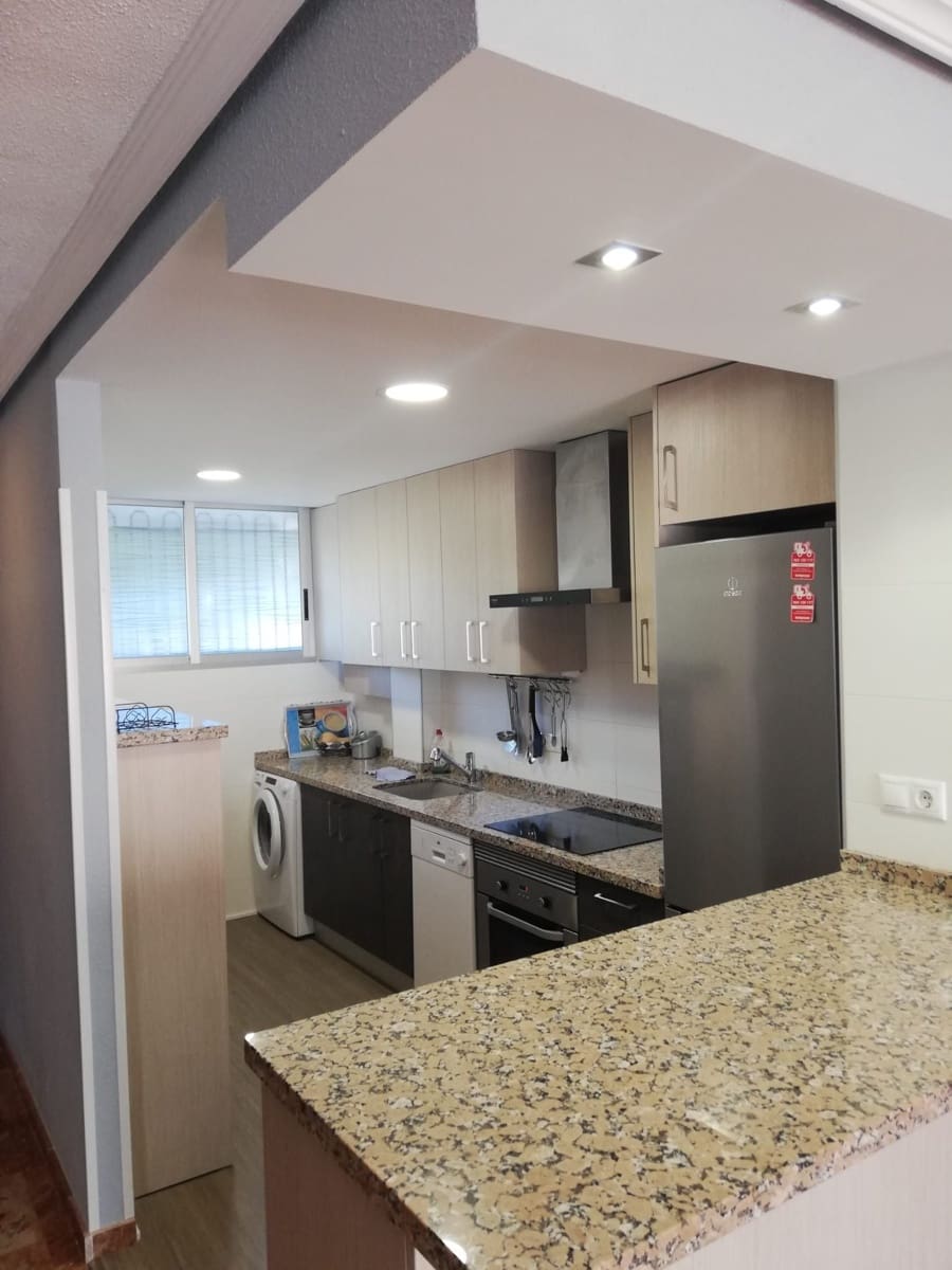 2 quarto Apartamento de Praia para arrendar em Alicante cidade com piscina garagem - 1 200 € (Ref: 7754827)
