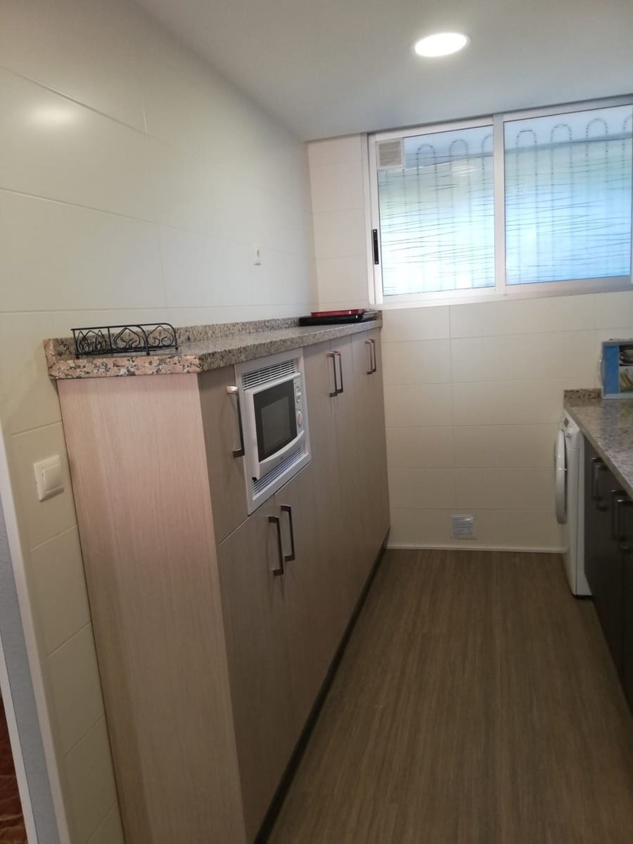 2 quarto Apartamento de Praia para arrendar em Alicante cidade com piscina garagem - 1 200 € (Ref: 7754827)