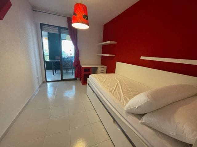 3 slaapkamer Flat te huur in El Campello met zwembad garage - € 1.650 (Ref: 7780850)