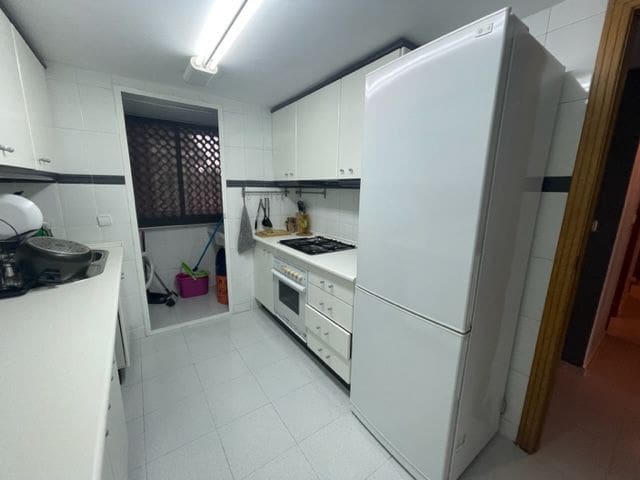 3 bedroom Flat for rent in Playa de Muchavista, El Campello with pool garage - € 1,650 (Ref: 7780850)