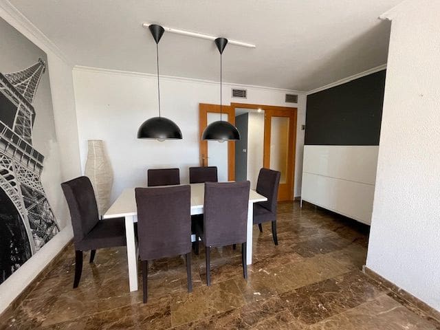 3 slaapkamer Flat te huur in El Campello met zwembad garage - € 1.500 (Ref: 7780850)