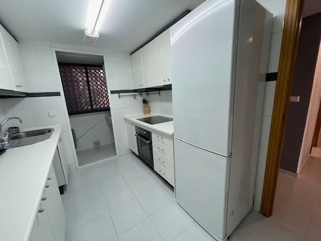 3 slaapkamer Flat te huur in El Campello met zwembad garage - € 1.500 (Ref: 7780850)