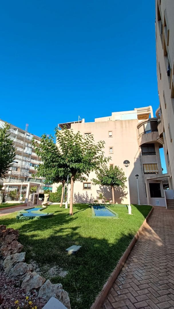 3 slaapkamer Flat te huur in El Campello met zwembad garage - € 1.500 (Ref: 7780850)