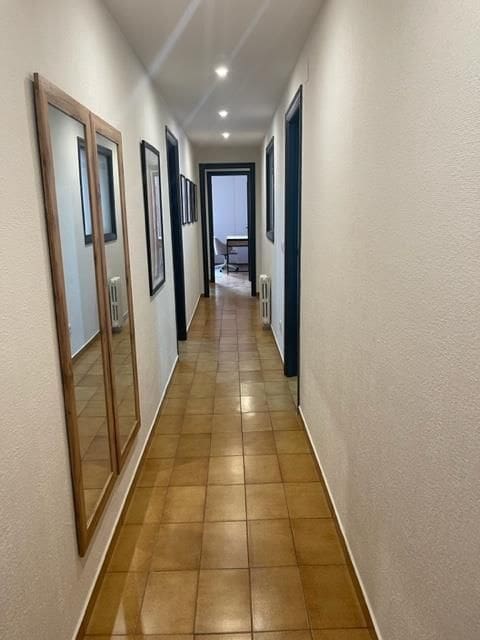 4 soveværelse Lejlighed til leje i Alicante by - € 1.950 (Ref: 7811827)