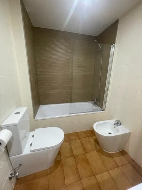 4 soveværelse Lejlighed til leje i Alicante by - € 1.950 (Ref: 7811827)