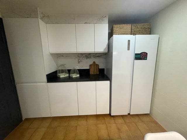 4 soveværelse Lejlighed til leje i Alicante by - € 1.950 (Ref: 7811827)