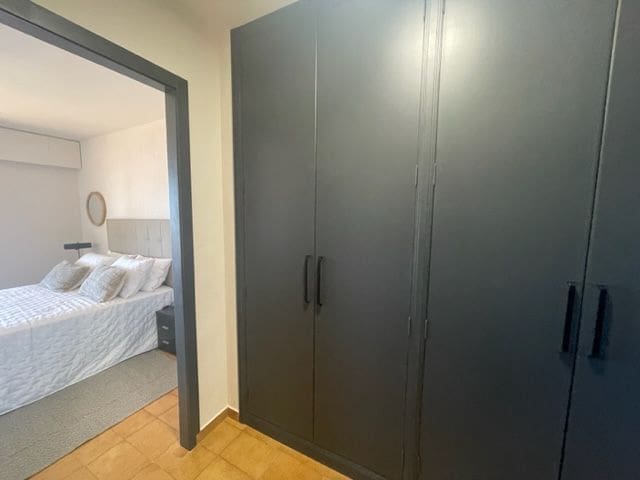 4 soveværelse Lejlighed til leje i Alicante by - € 1.950 (Ref: 7811827)