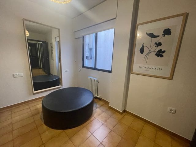 4 soveværelse Lejlighed til leje i Alicante by - € 1.950 (Ref: 7811827)