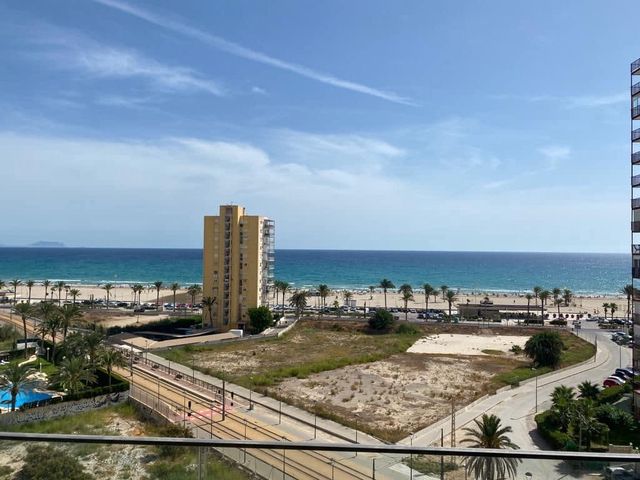 Appartement de 2 chambres à louer à Cabo de las Huertas, Alicante ville avec piscine garage - 2 200 € (Ref: 7910804)