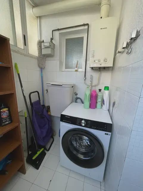 2 slaapkamer Flat te huur in Alicante stad met zwembad garage - € 2.000 (Ref: 7913679)