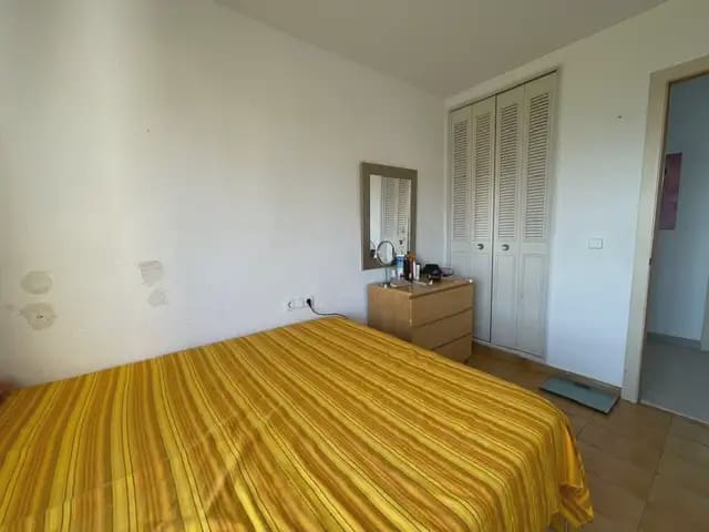 2 slaapkamer Flat te huur in Alicante stad met zwembad garage - € 2.000 (Ref: 7913679)