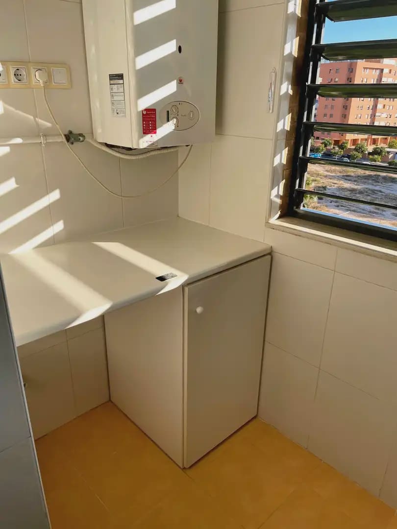 3 quarto Apartamento para arrendar em Alicante cidade com piscina garagem - 1 700 € (Ref: 7952247)