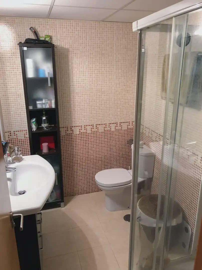 3 quarto Apartamento para arrendar em Alicante cidade com piscina garagem - 1 700 € (Ref: 7952247)