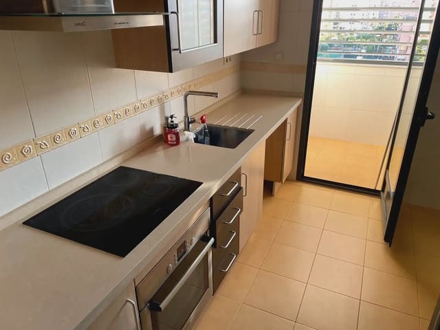 3 quarto Apartamento para arrendar em Playa de San Juan, Alicante cidade com piscina garagem - 1 700 € (Ref: 7952247)