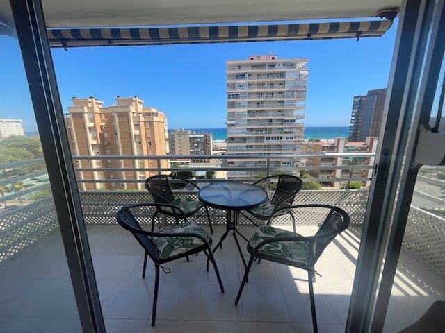 2 soveværelse Lejlighed til leje i Alicante by med swimmingpool garage - € 1.100 (Ref: 8292497)