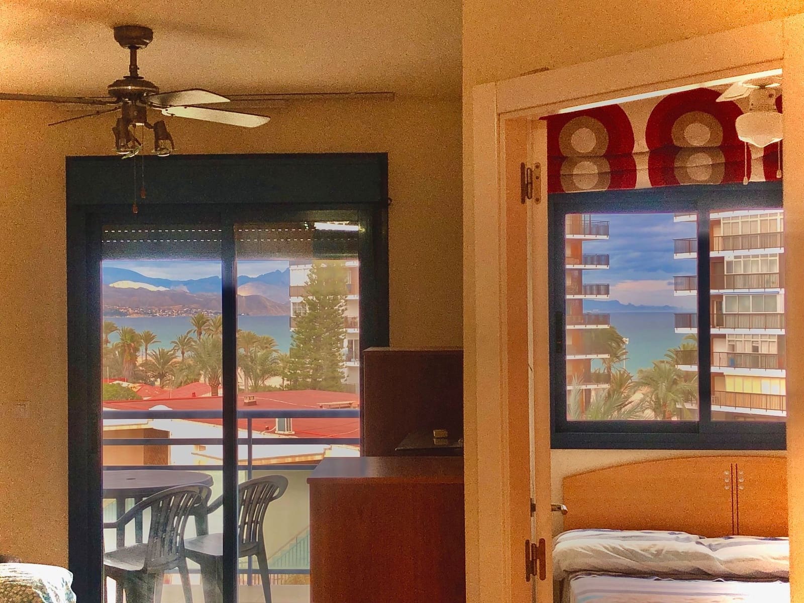 Apartamento Playa en Alicante / Alacant ciudad en alquiler con piscina garaje - 1.200 € (Ref: 8292500)