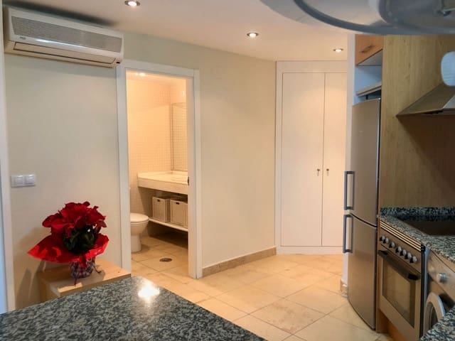 Apartamento de Praia para arrendar em PAU, Alicante cidade com piscina garagem - 1 200 € (Ref: 8292500)