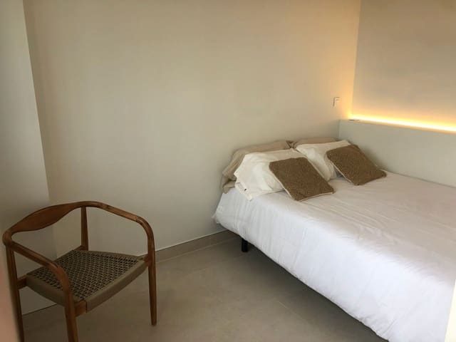 Apartamento de Praia para arrendar em PAU, Alicante cidade com piscina garagem - 1 200 € (Ref: 8292500)