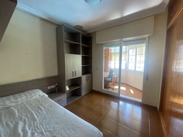 3 soverom Rekkehus til leie i El Campello med svømmebasseng garasje - € 1 350 (Ref: 8297362)