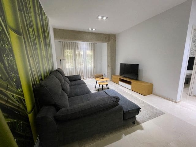 2 soveværelse Lejlighed til leje i Ensanche - Diputacion, Alicante by - € 1.400 (Ref: 8297687)